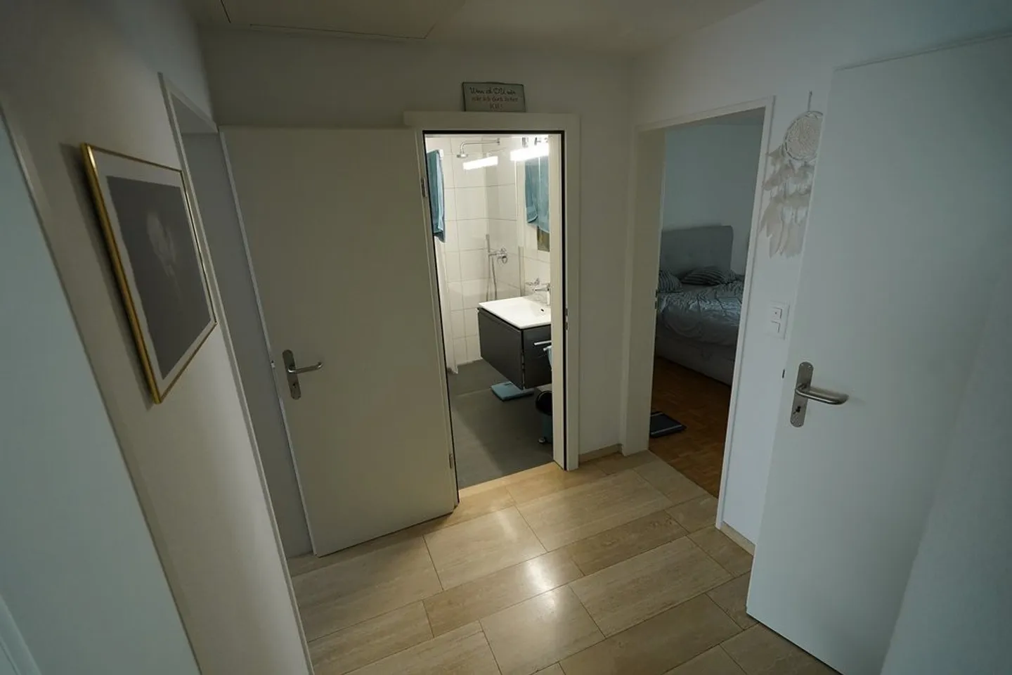 Attraktives renoviertes Doppeleinfamilienhaus - Foto 6 von 11