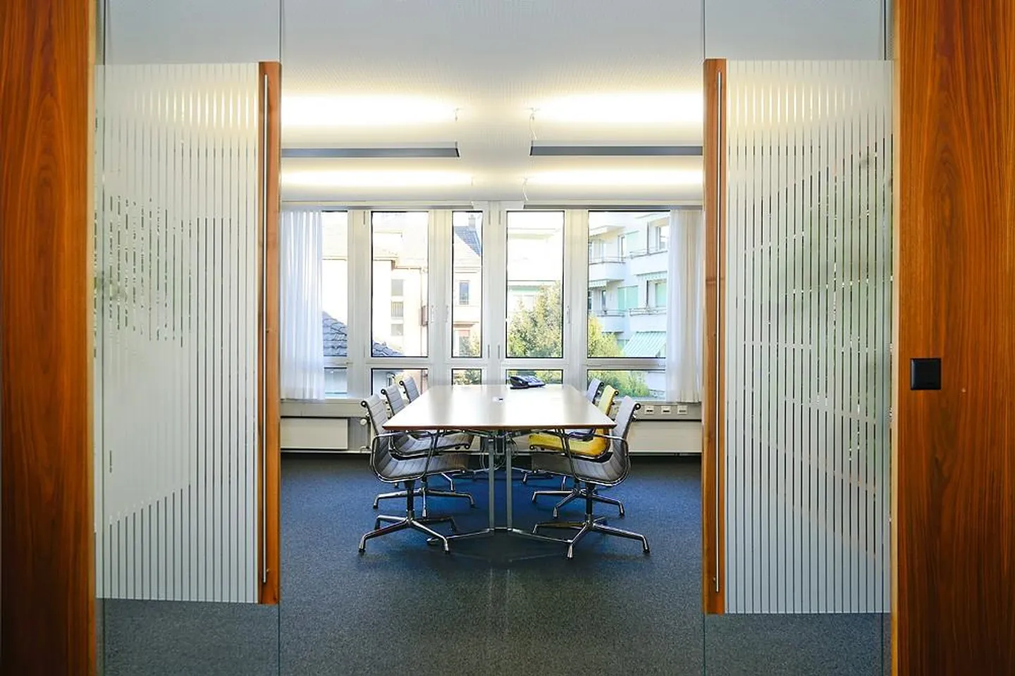 Popular Zurich Seefeld: 262 m2 office space near the lake - Photo 5 of 7