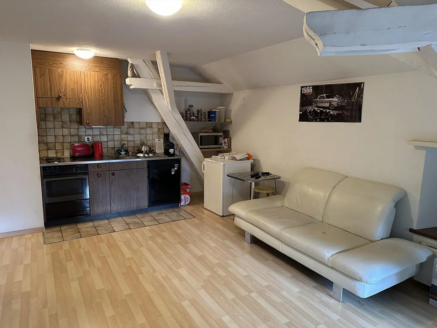 2 Room Apartment in Central Location - Photo 4 of 7