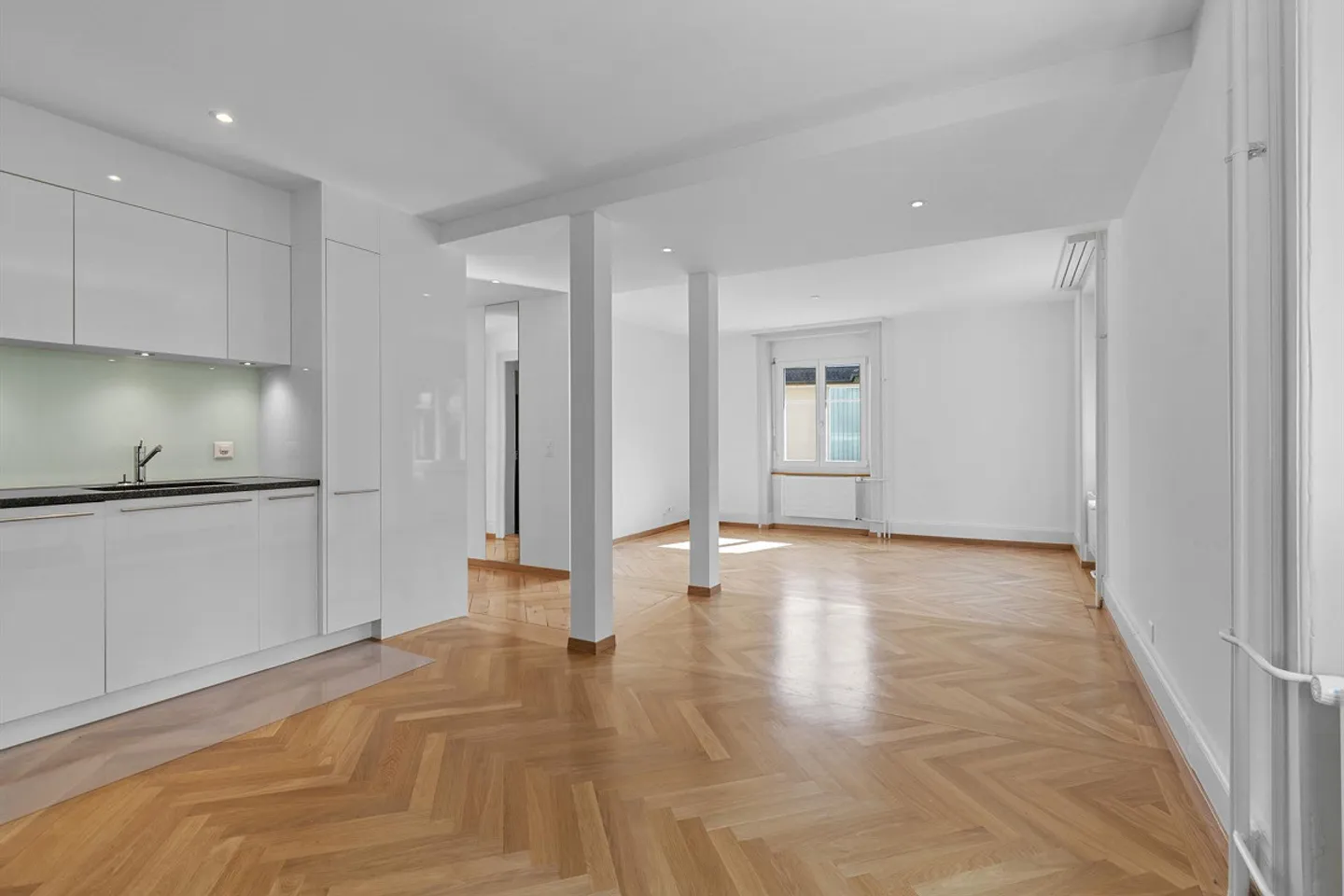 Symbiosis of Old Building and Modern in the Obergütsch Quarter - Photo 6 of 9