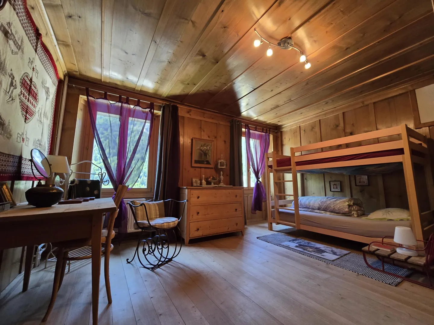 Magnifique bâtiment du 19ème siècle avec espace commercial - Photo 12 sur 16