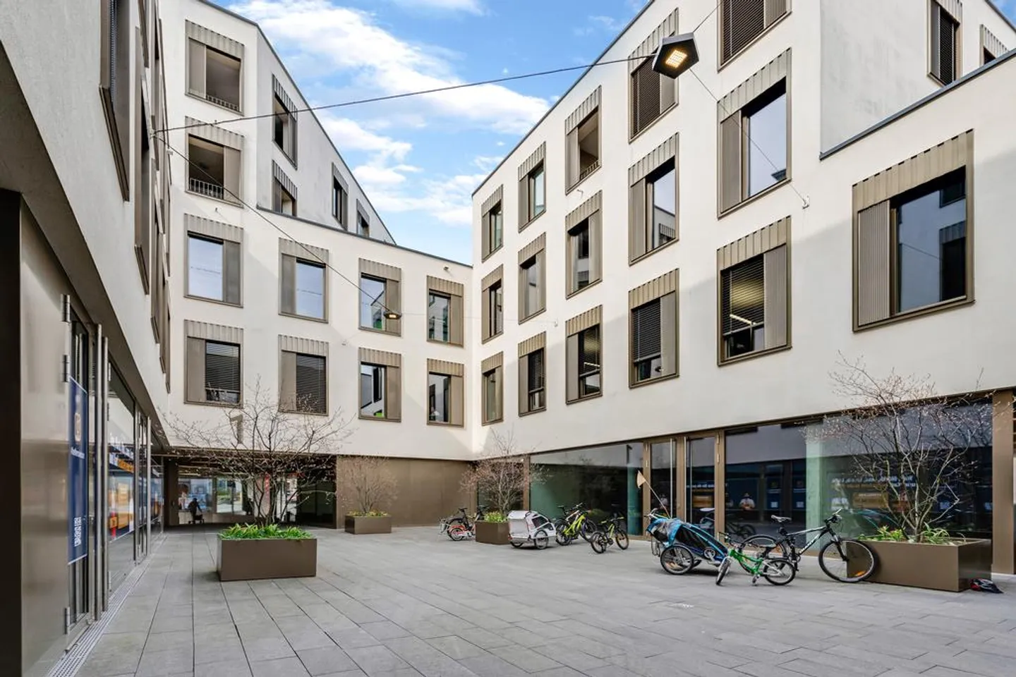 Your new office in the heart of Altstätten - modern, bright, central! - Photo 1 of 12