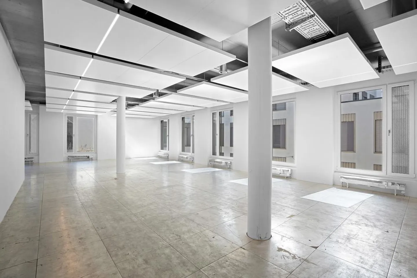 Your new office in the heart of Altstätten - modern, bright, central! - Photo 3 of 12