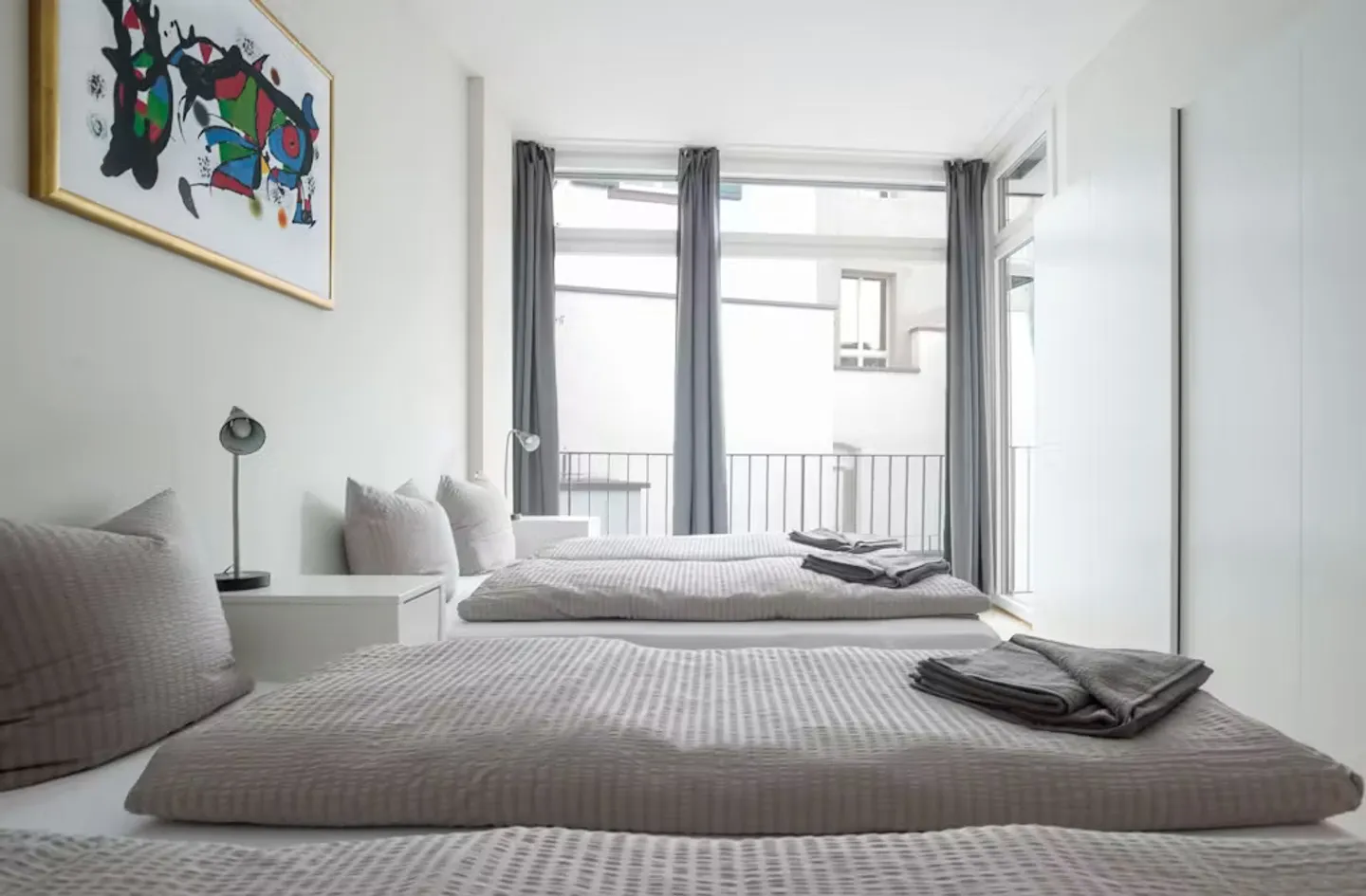 Charming Apartment in Basel - Photo 6 of 10