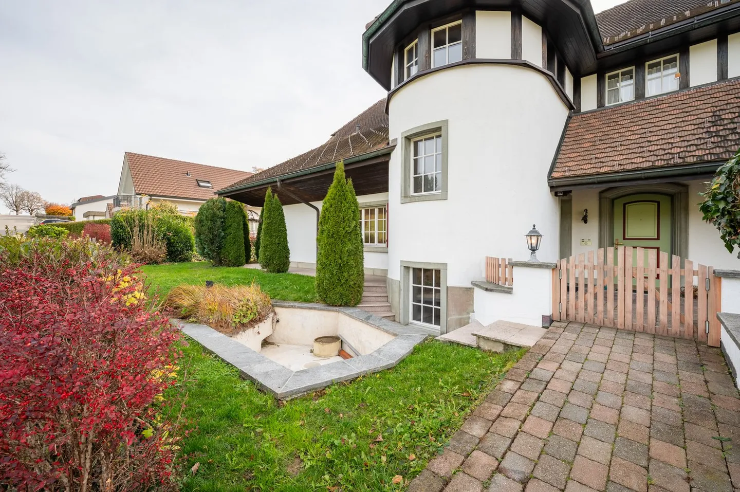 Appartamento maestoso di 6,5 stanze con giardino, terrazza e vista sulle montagne - Foto 29 di 30