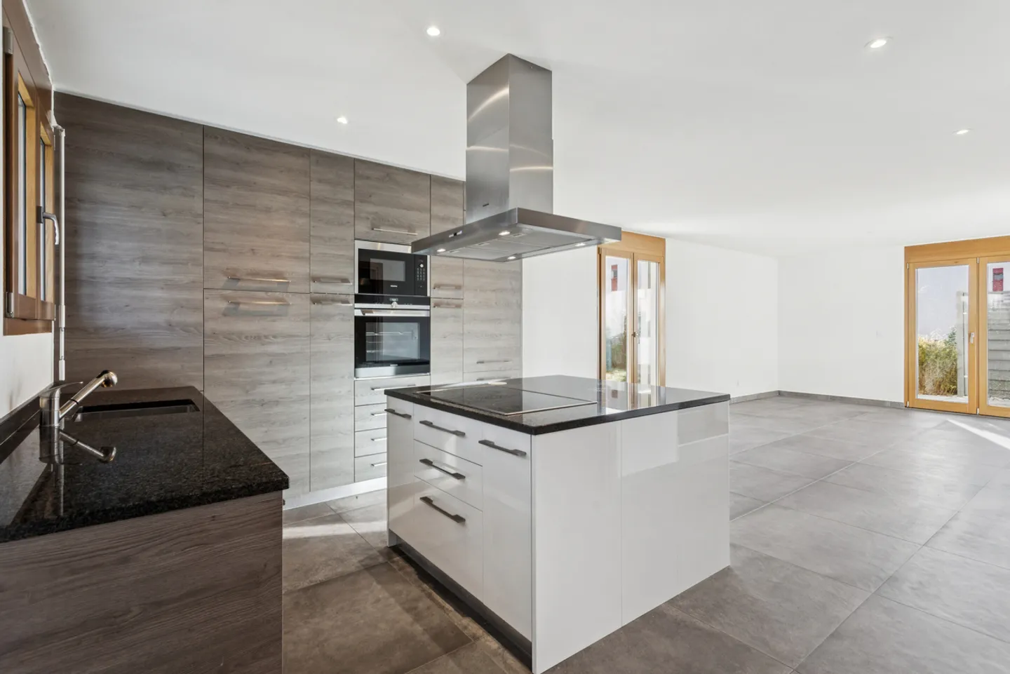 «Angrenzende 4,5-Zimmer-Villa, ideal für eine Familie» - Foto 1 von 16