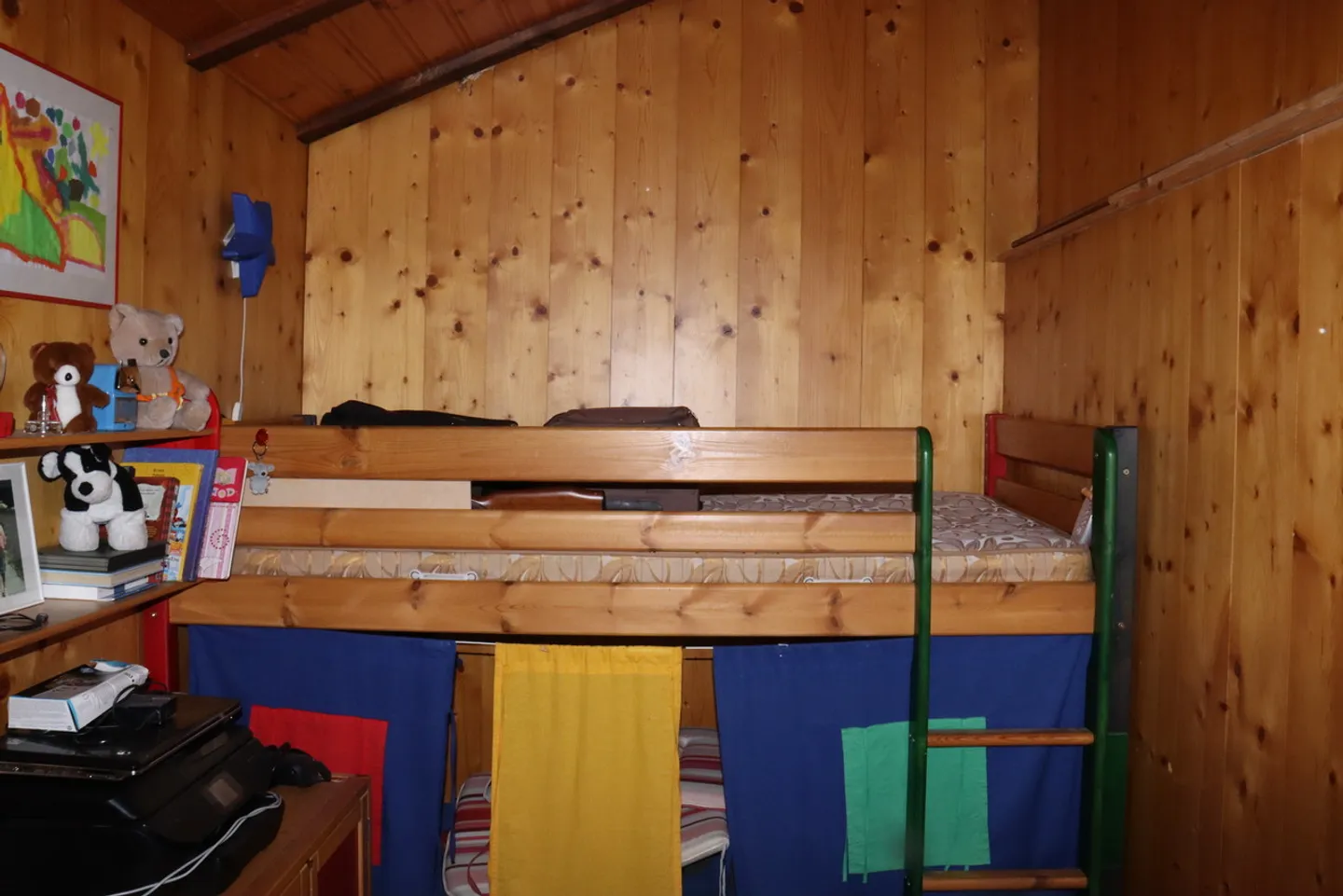 Alpines Chalet mit 4.5 Zimmern, Terrasse & Parkplätzen in Martisberg! - Foto 8 von 20