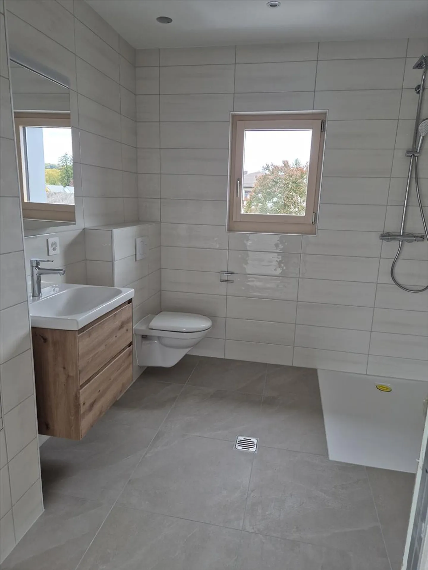 Apartment - Photo 6 of 9