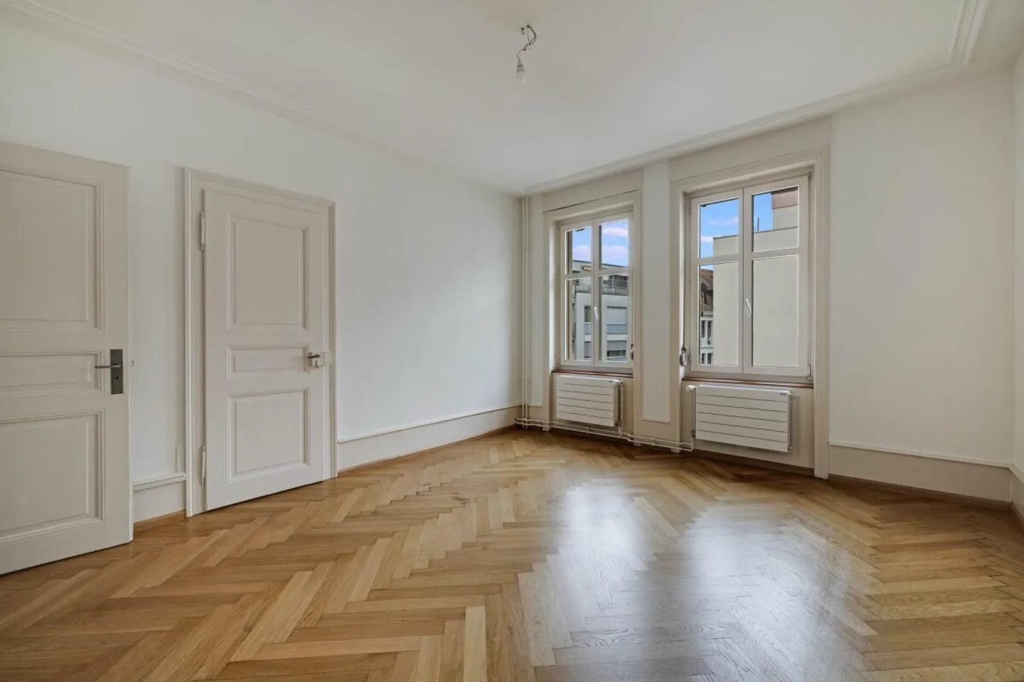 Charmante Altbauwohnung mit Balkon - Foto 4 von 15
