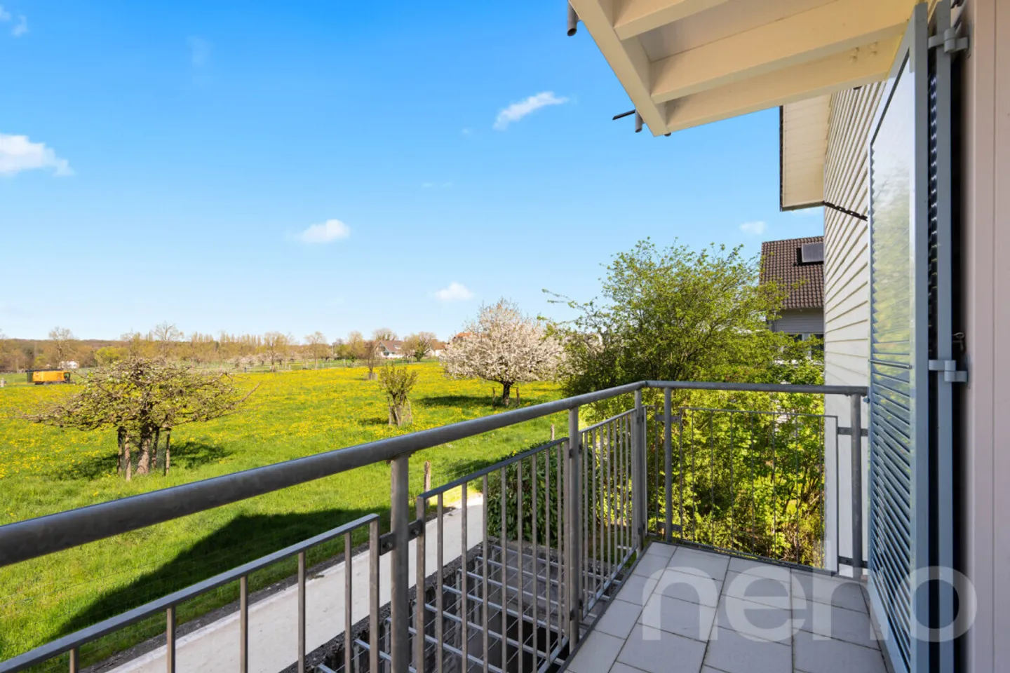 Spacious 5-room semi-detached family house in a preferred residential area - Photo 7 of 12