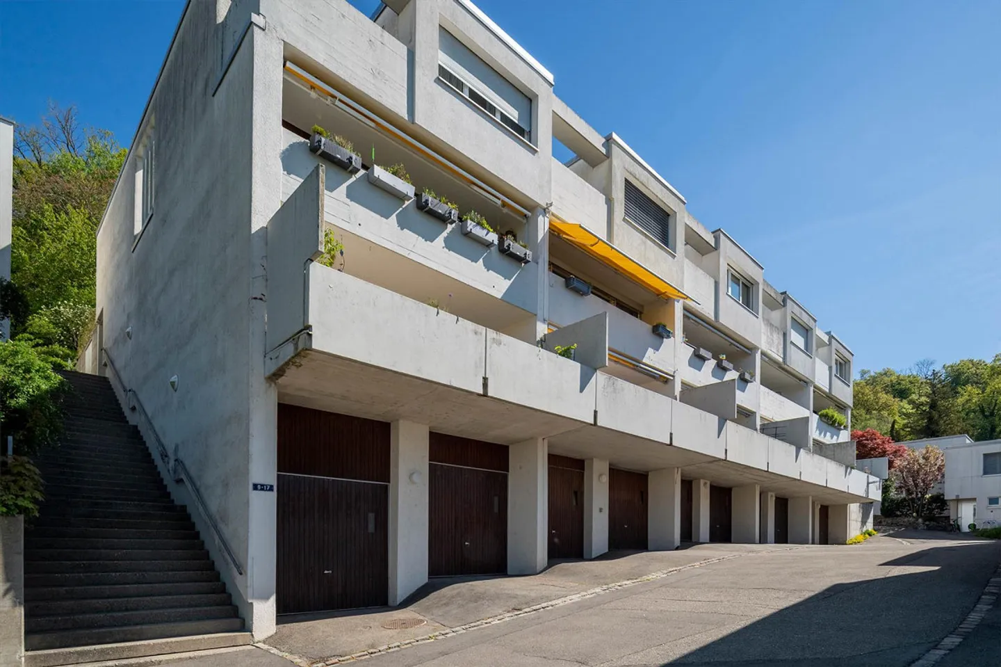 Casa con vista e qualità della vita che ispira! - Foto 2 di 15