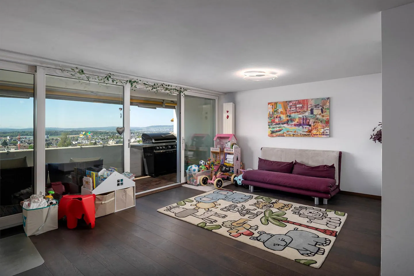 Casa con vista e qualità della vita che ispira! - Foto 4 di 15