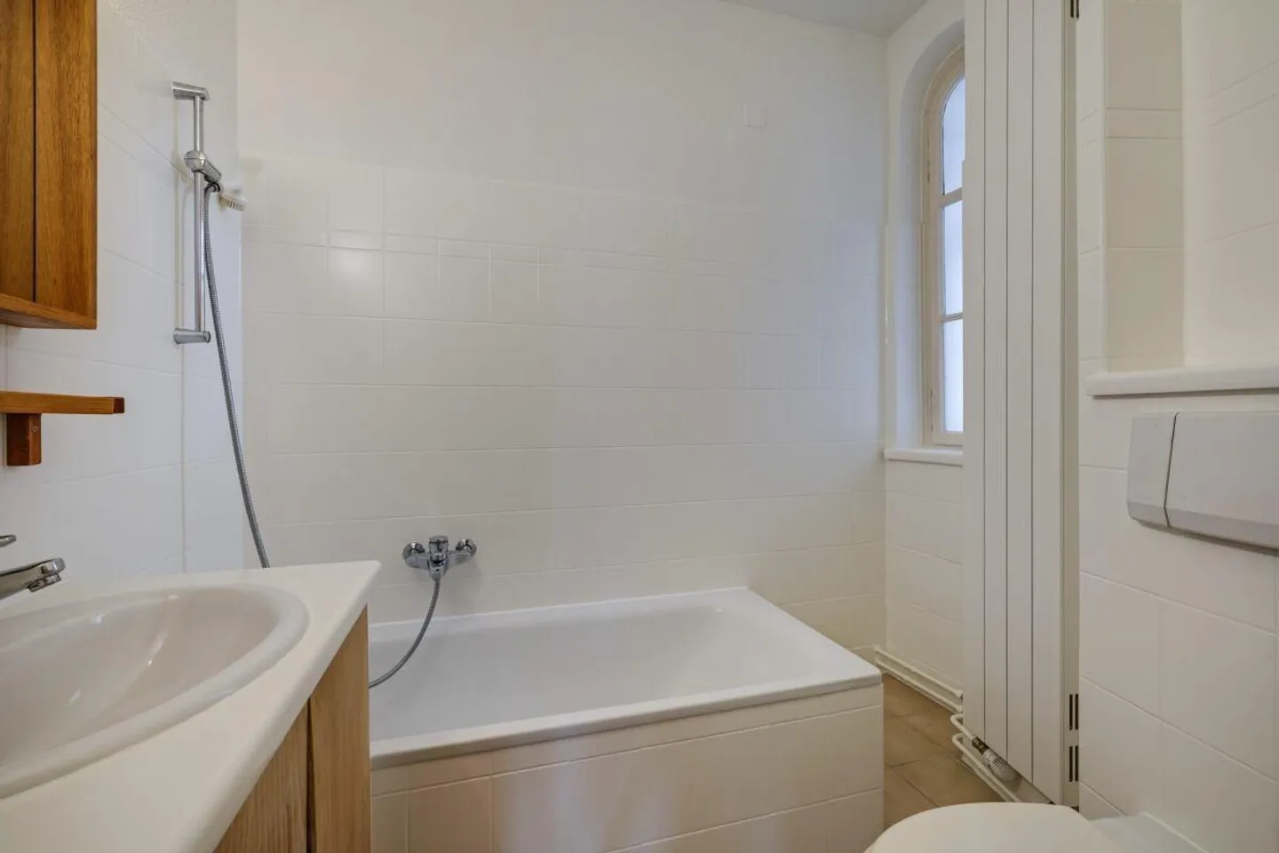 Charmante Altbauwohnung mit Balkon - Foto 11 von 15