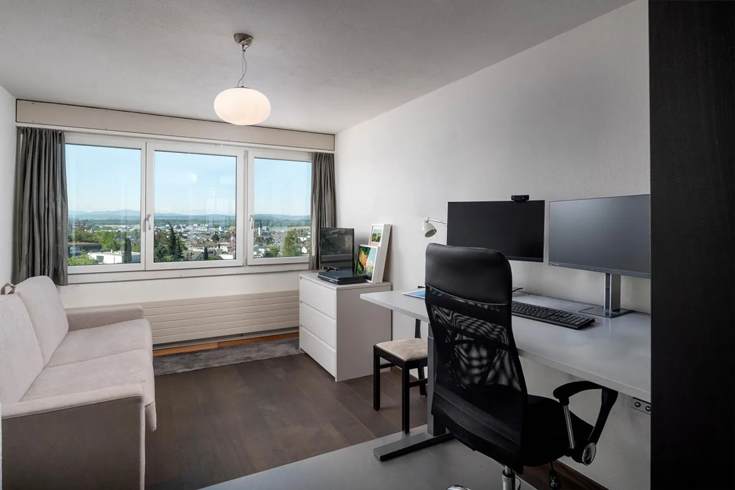 Casa con vista e qualità della vita che ispira! - Foto 8 di 15