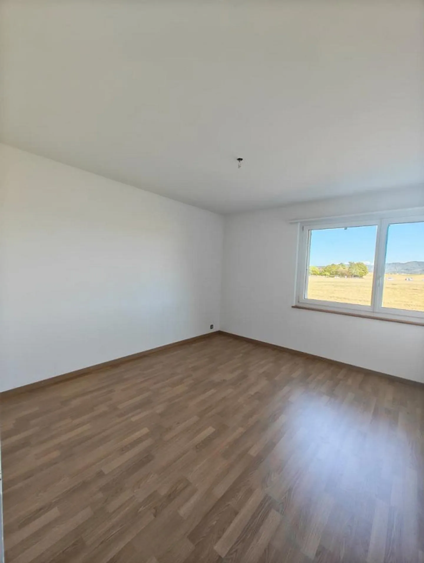 4-Zimmerwohnung im Erdgeschoss im Grünen - Foto 2 von 10