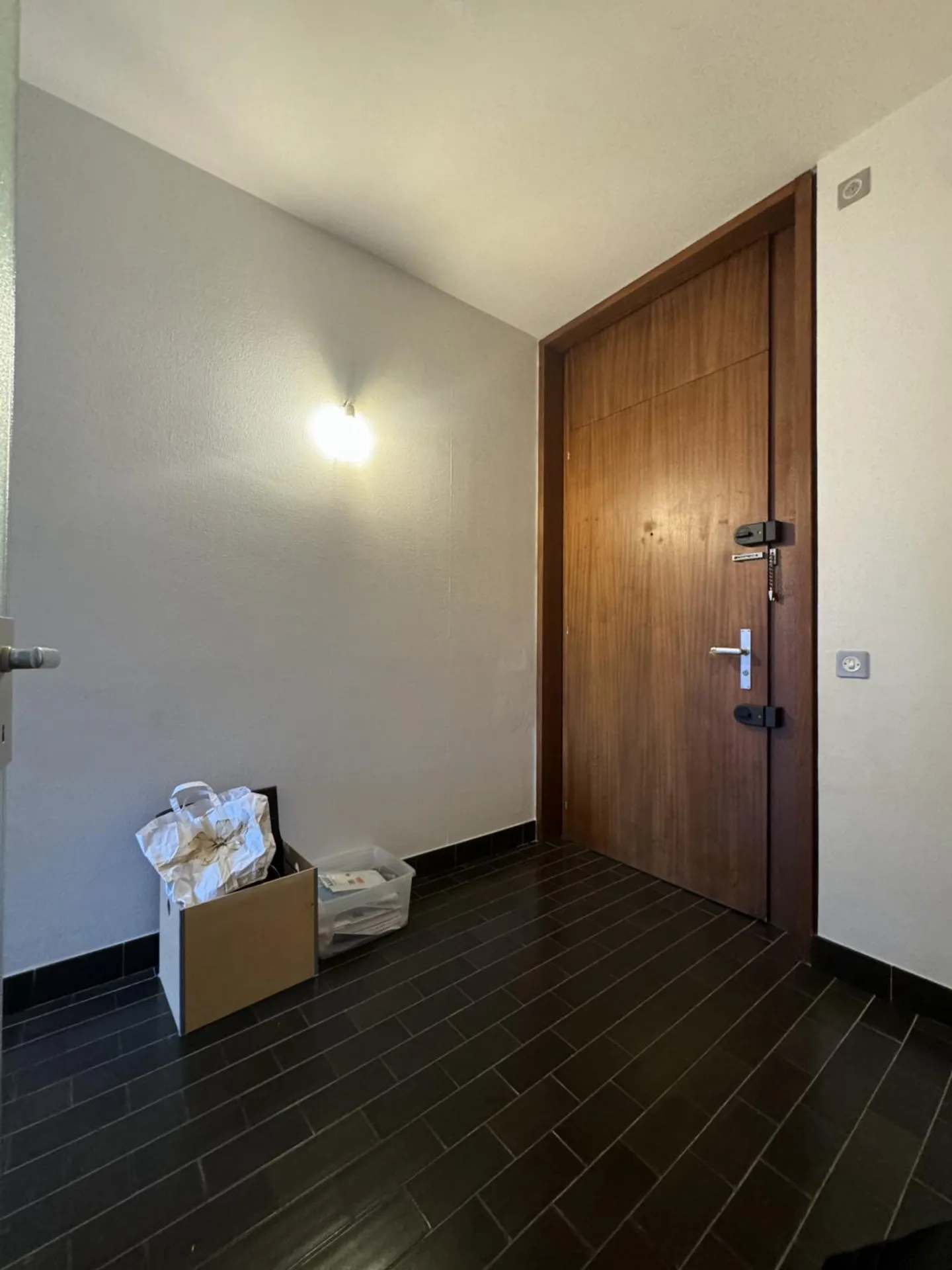 Superbo appartamento ristrutturato con balcone - Esclusiva - Foto 4 di 7