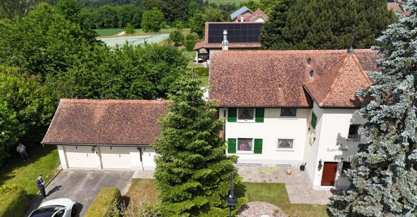 Magnificent individual house in occupied life annuity without rent with a view of the Jura - Photo 7 of 12
