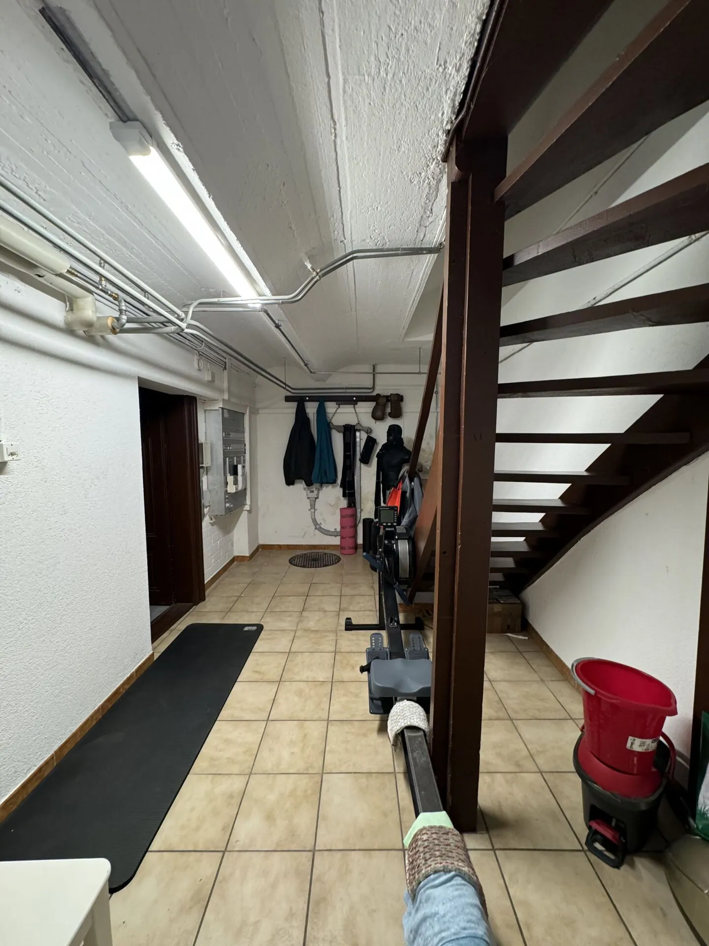 6 Room Terraced Family House - Photo 25 of 28