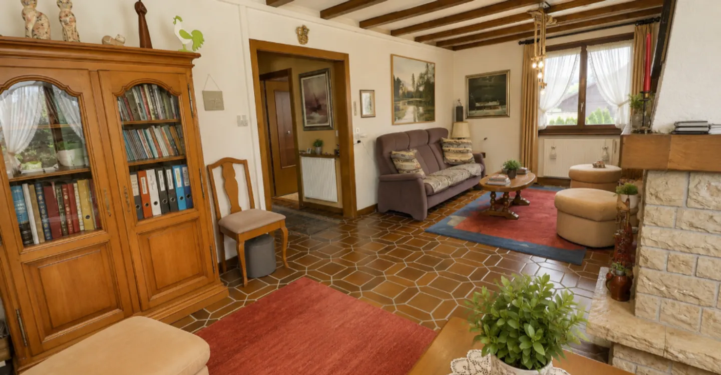 Magnificent individual house in occupied life annuity without rent with a view of the Jura - Photo 9 of 12