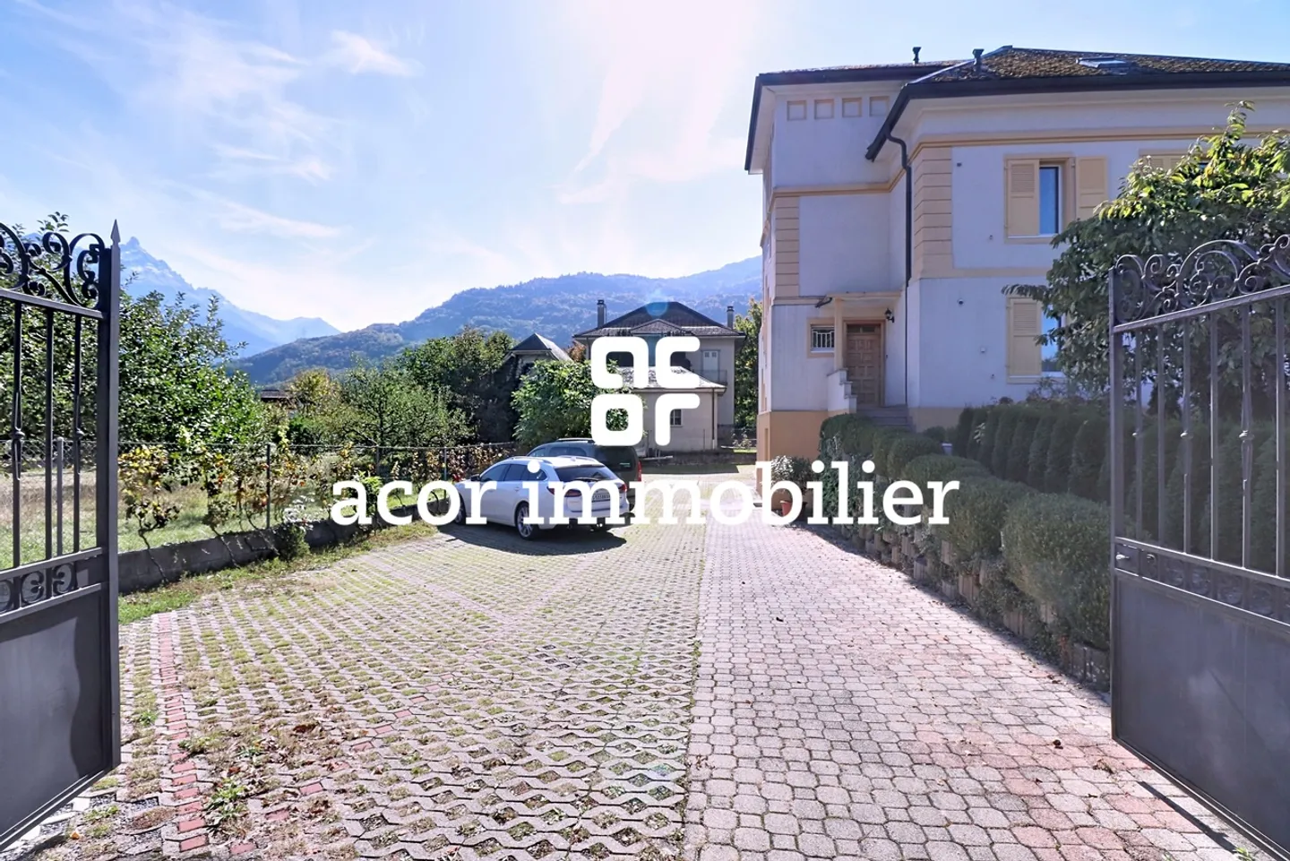 MONTHEY - Edificio residenziale esclusivo e unico con più appartamenti - Foto 1 di 1