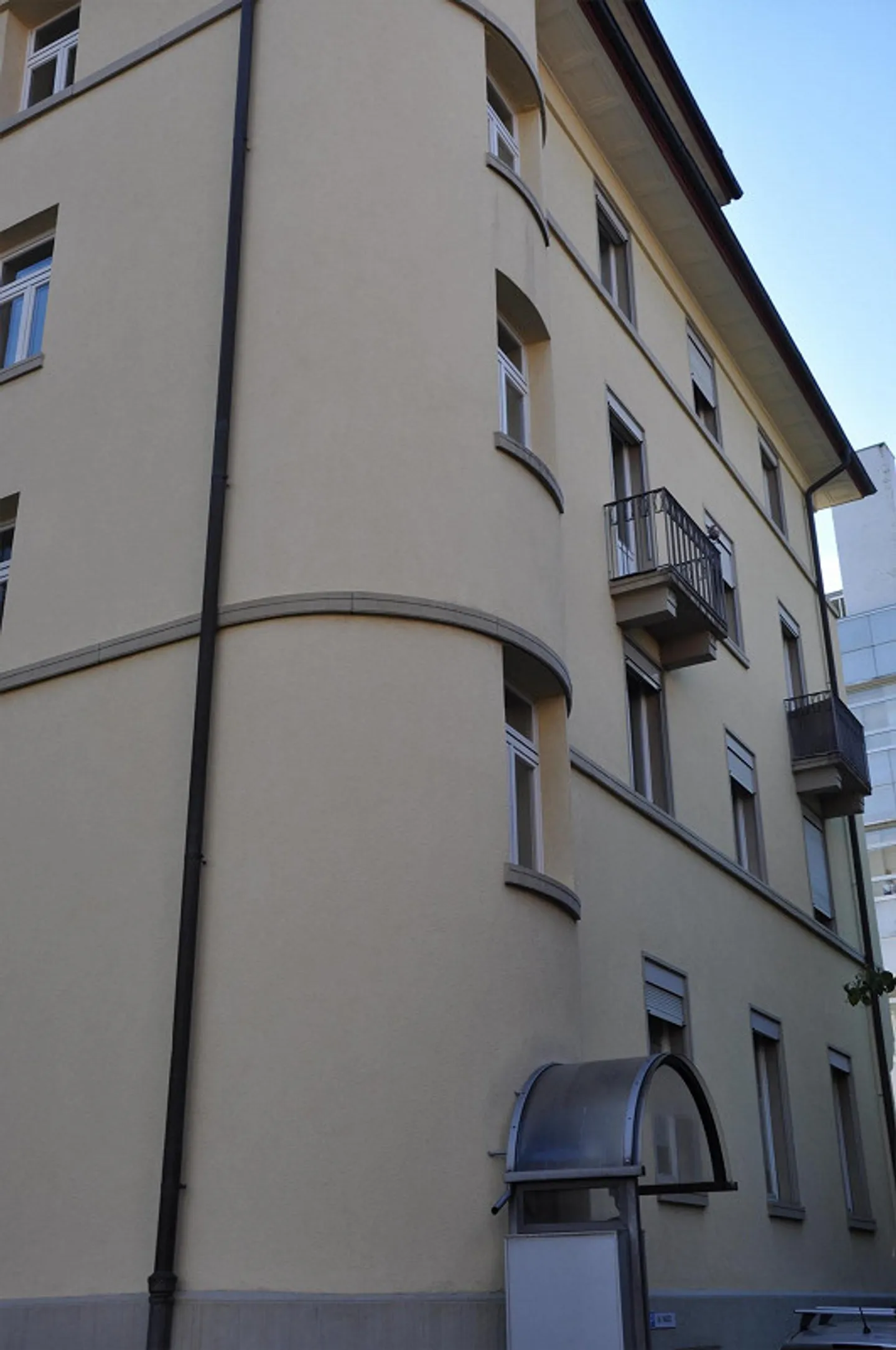 Appartamento in stile Liberty di 4 stanze - Foto 3 di 4