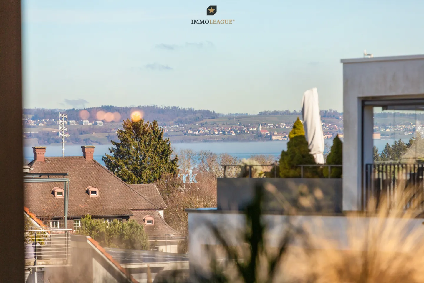 Stilvolle Terrassenwohnung mit Seeblick - Foto 1 von 9