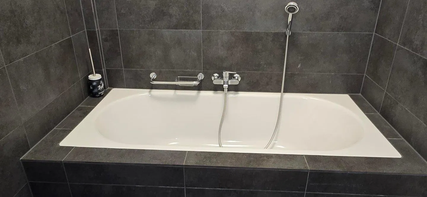 Loft unico ed esclusivo nel cuore di Laupen - Foto 10 di 13