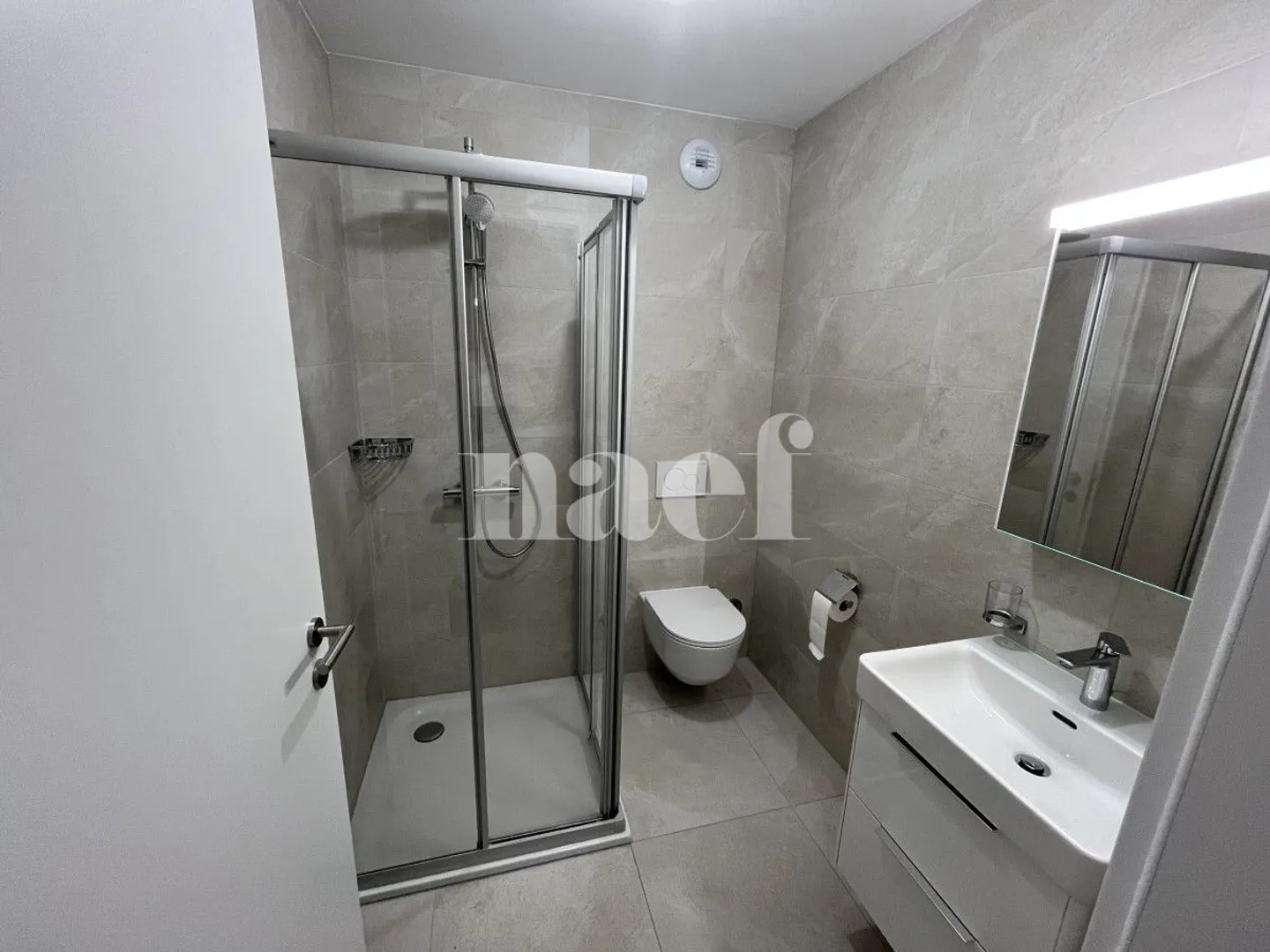 Studio 1 room - Photo 4 of 4