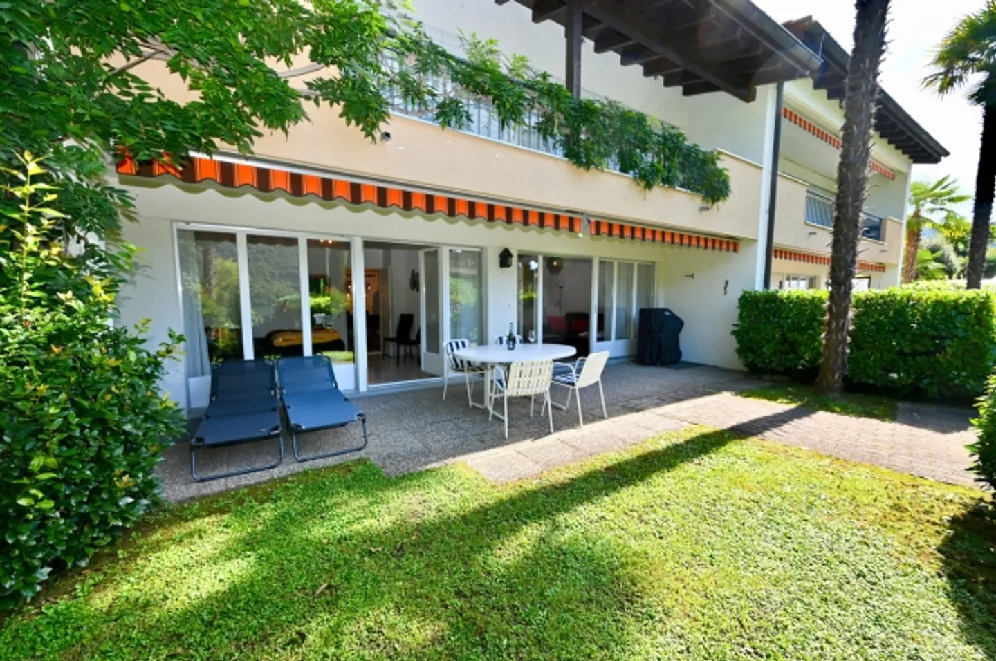 Casa vacanze - Vivere con una vista meravigliosa e un giardino - Foto 4 di 15