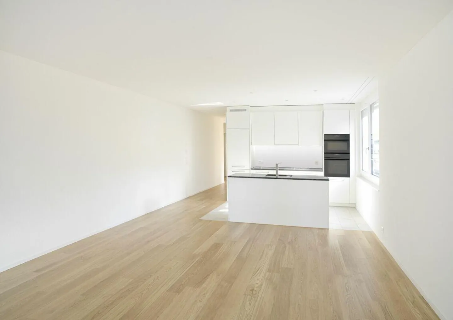 Appartement lumineux de 3,5 pièces à Honau - Photo 1 sur 4