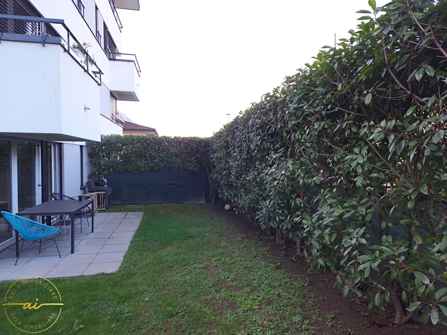 MODERNES STUDIO MIT GARTEN IN CADENAZZO - Foto 8 von 8