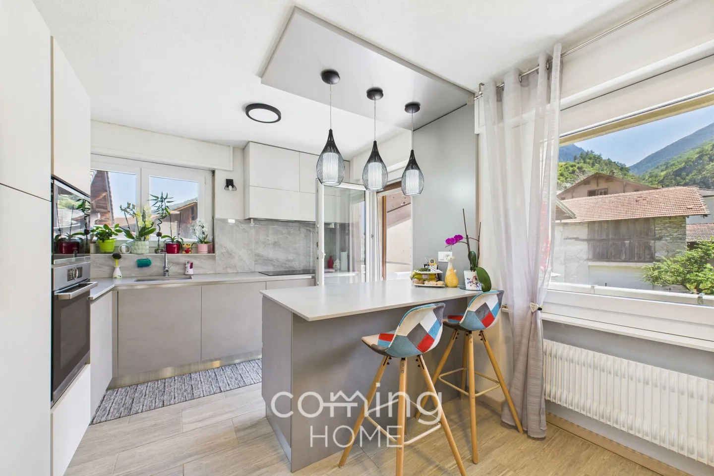 Unique 5.5-room apartment in Turtmann - Modern, spacious and perfectly located - Photo 3 of 14