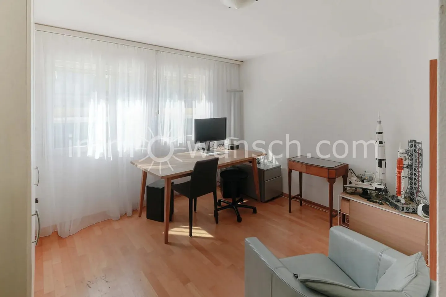 Attractive 4 ½ Room Maisonette Apartment with Lake and Mountain View in H... - Photo 9 of 13