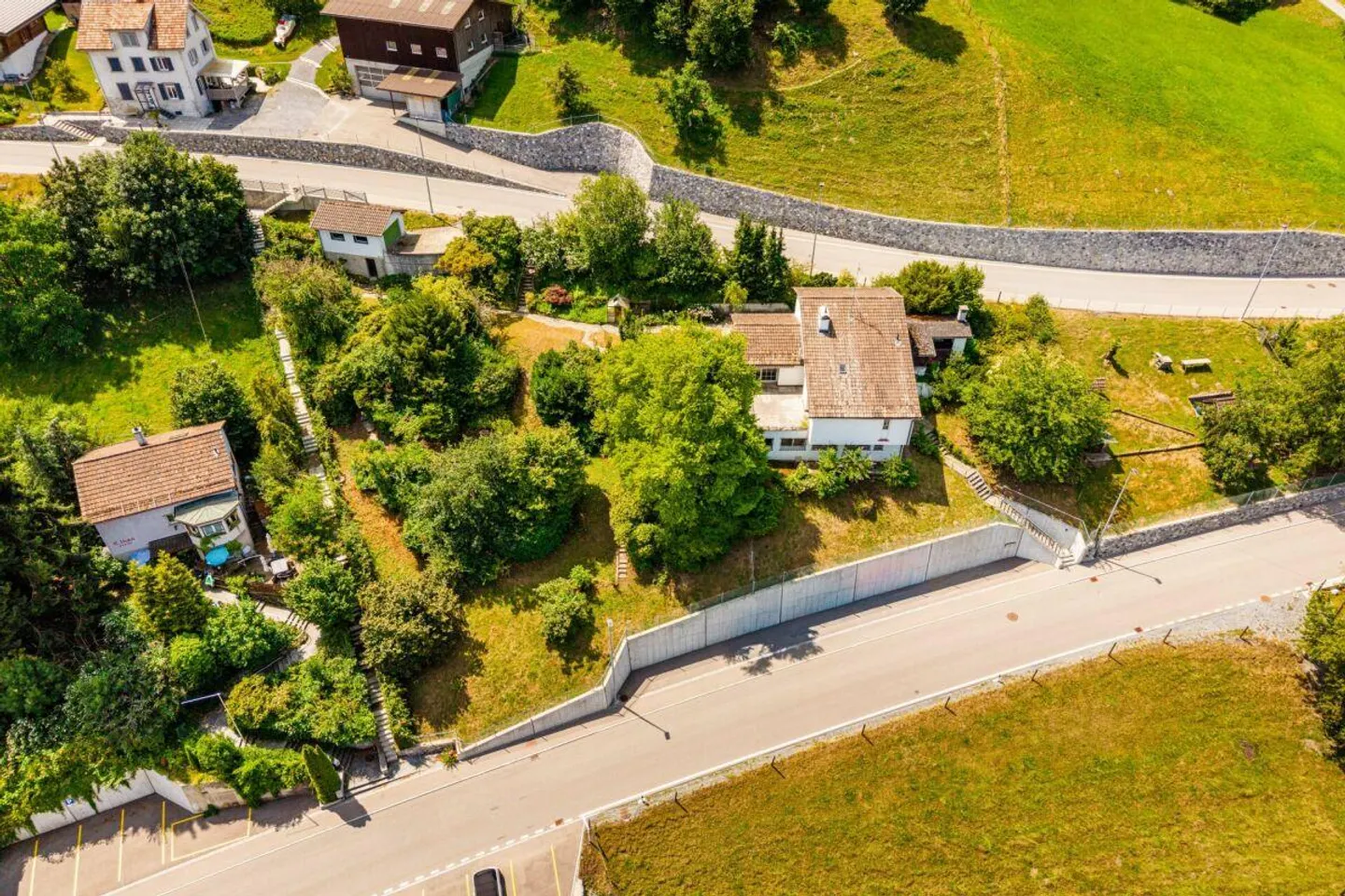 Terreno edificabile con vista - Foto 1 di 3