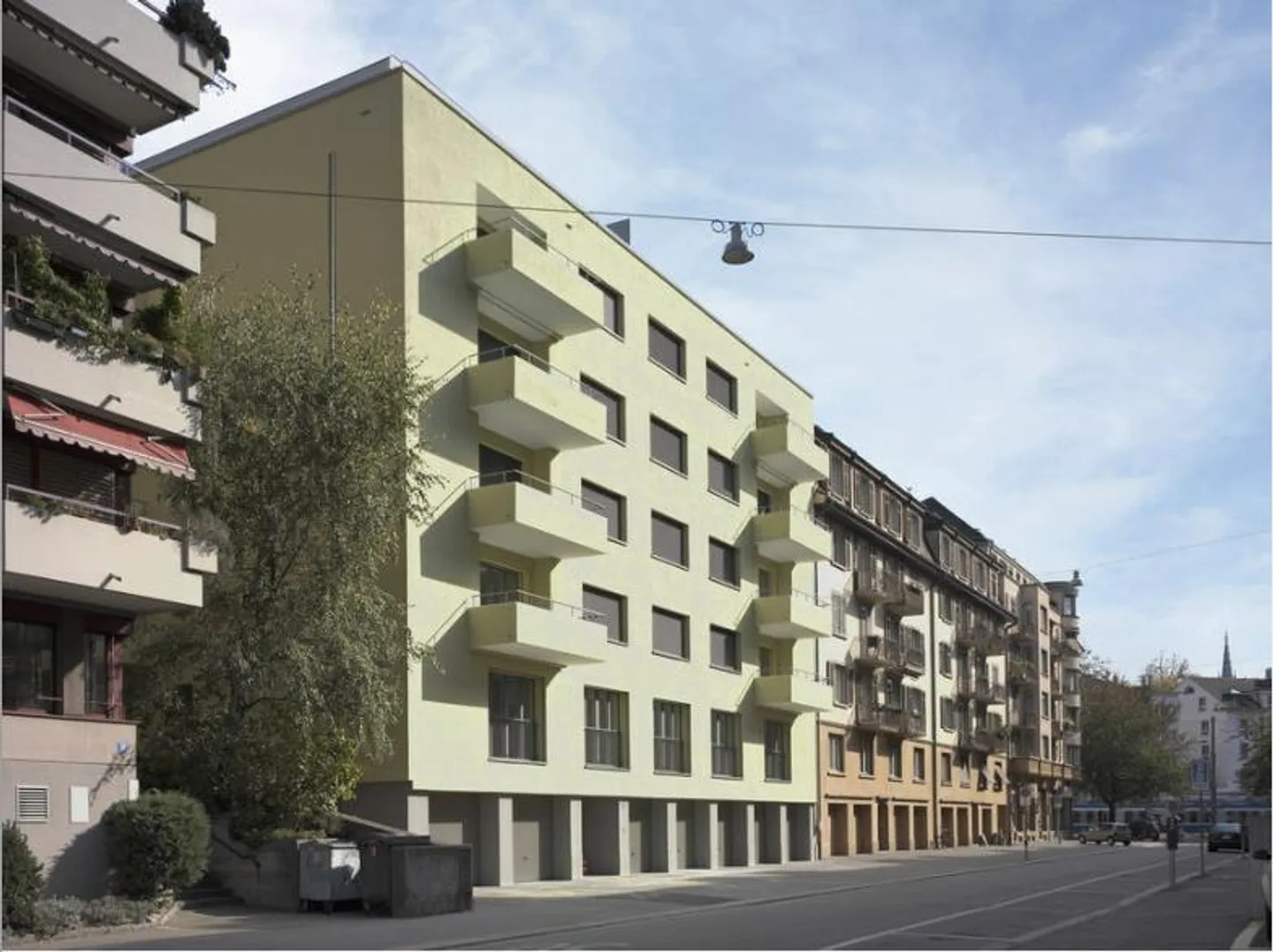 Exclusive 3.5-room apartment at Schaffhauserplatz - Photo 1 of 10