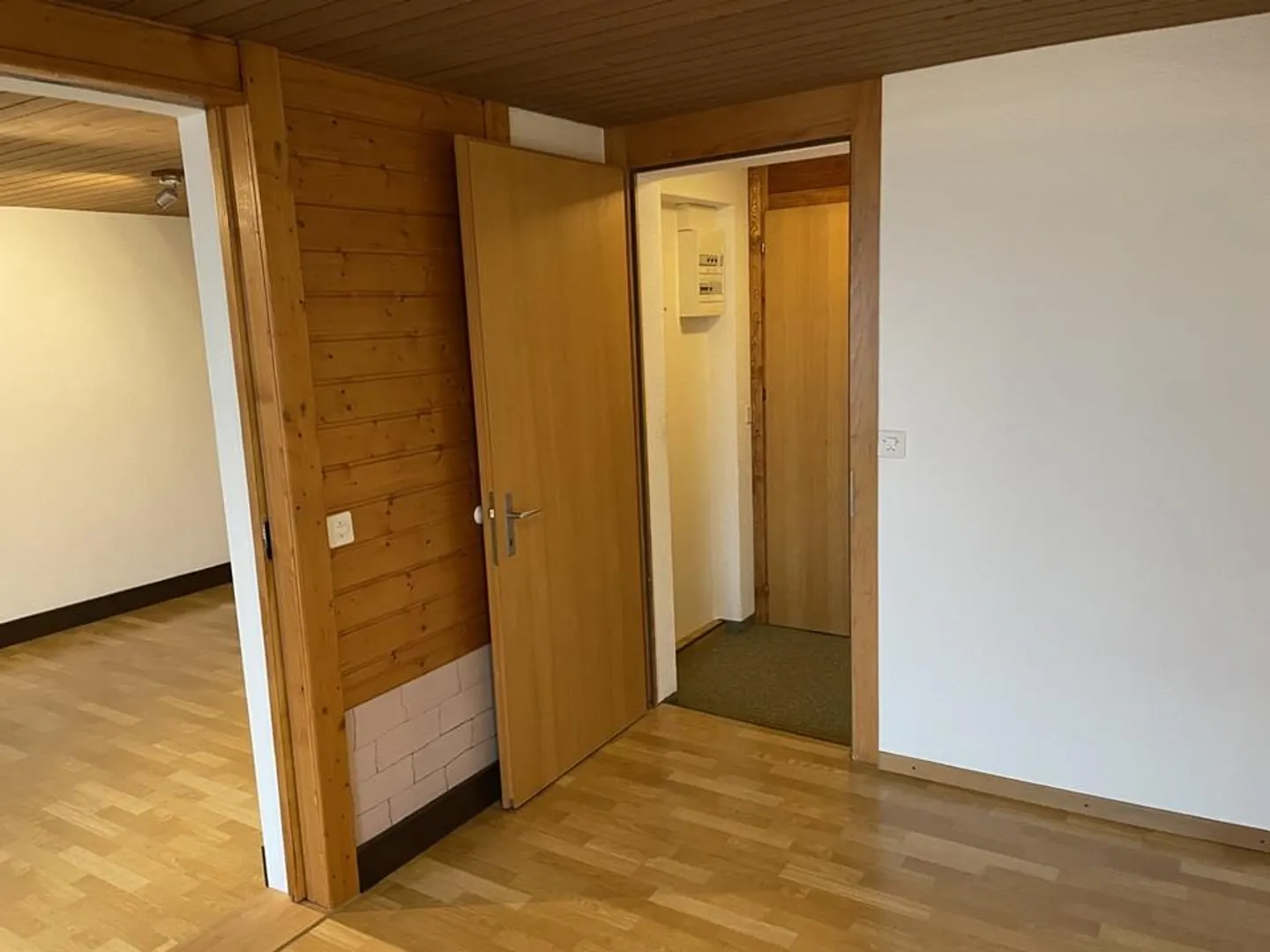 Charmante Wohnung mit Seeblick - Foto 4 von 12