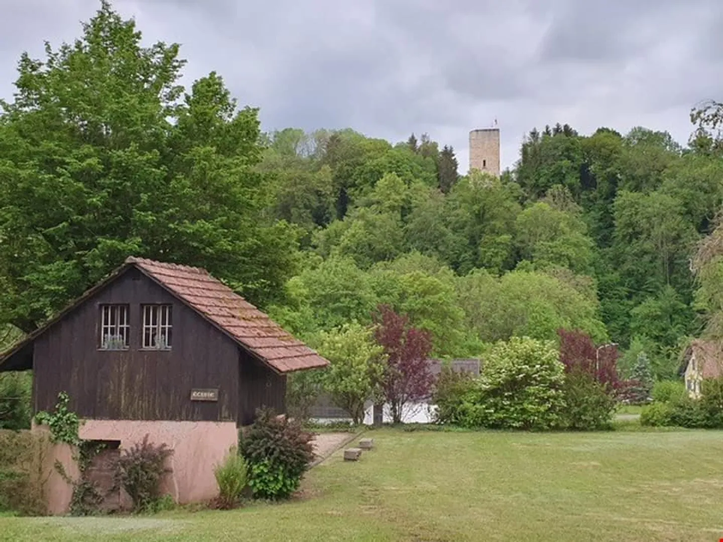 Wunderschönes 8-Zimmer-Haus - Foto 10 von 11