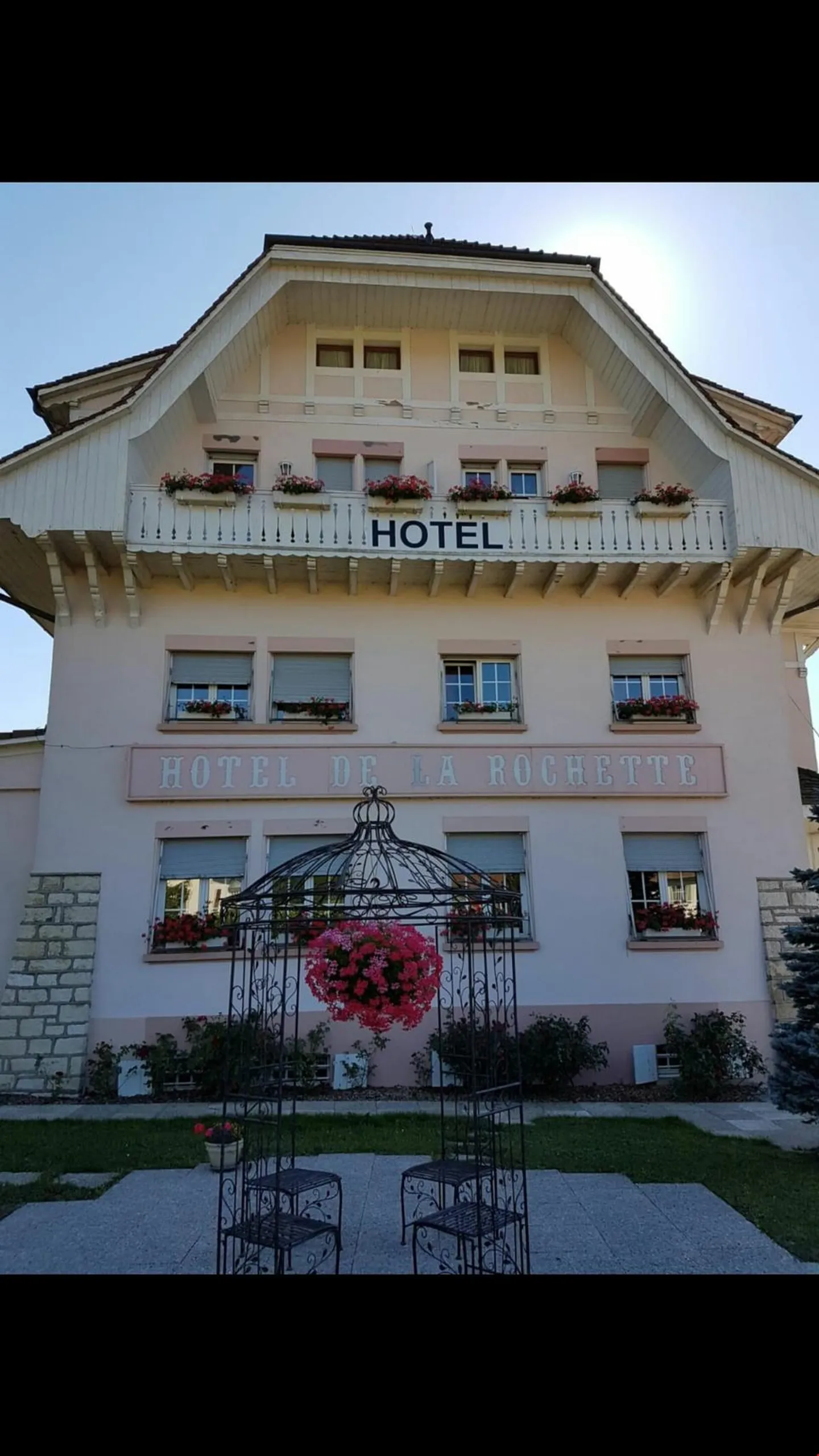 Wunderschönes 8-Zimmer-Haus - Foto 1 von 11