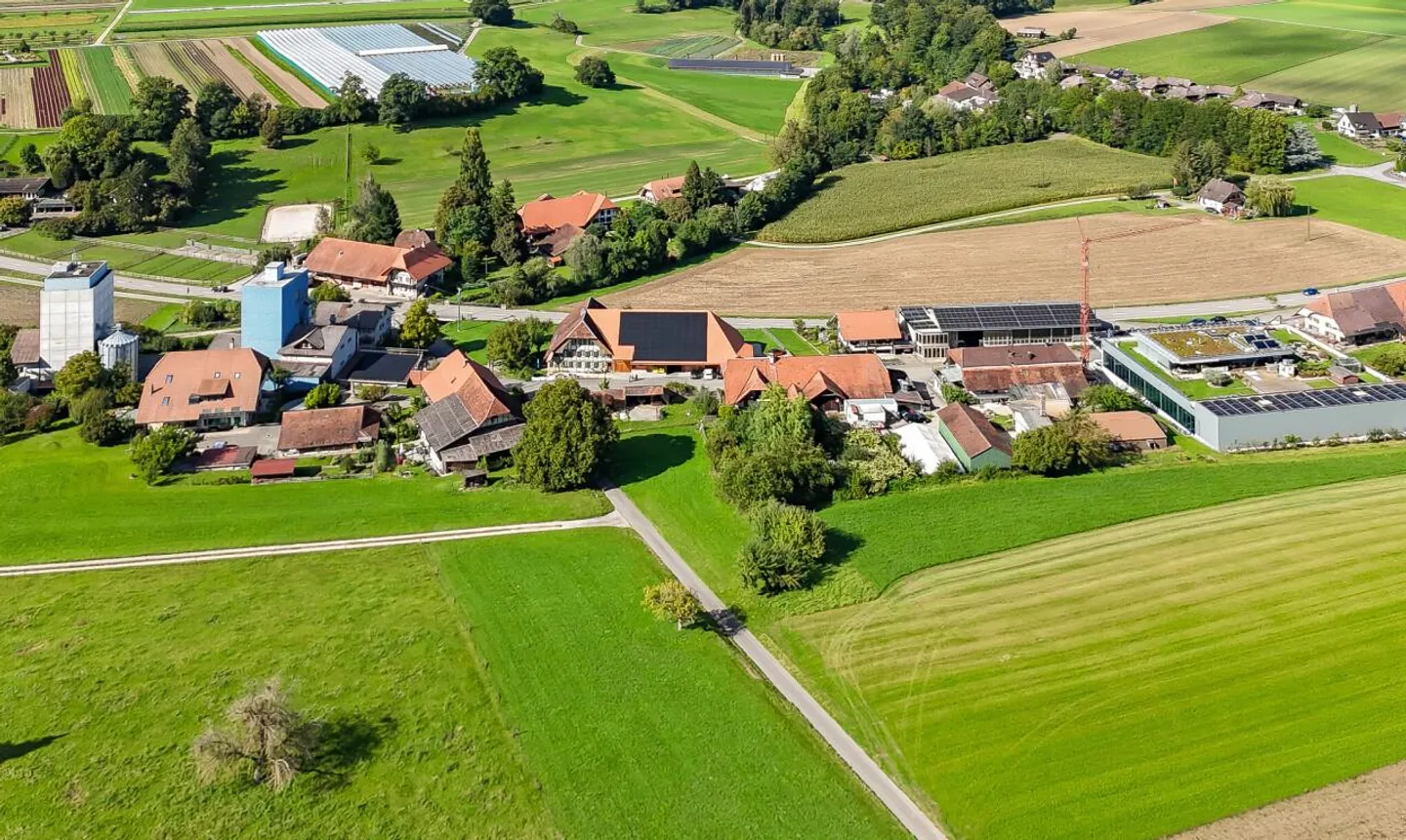 Attraktives Eckgrundstück mit Geschichte und Potenzial in Biberen - Foto 7 von 11