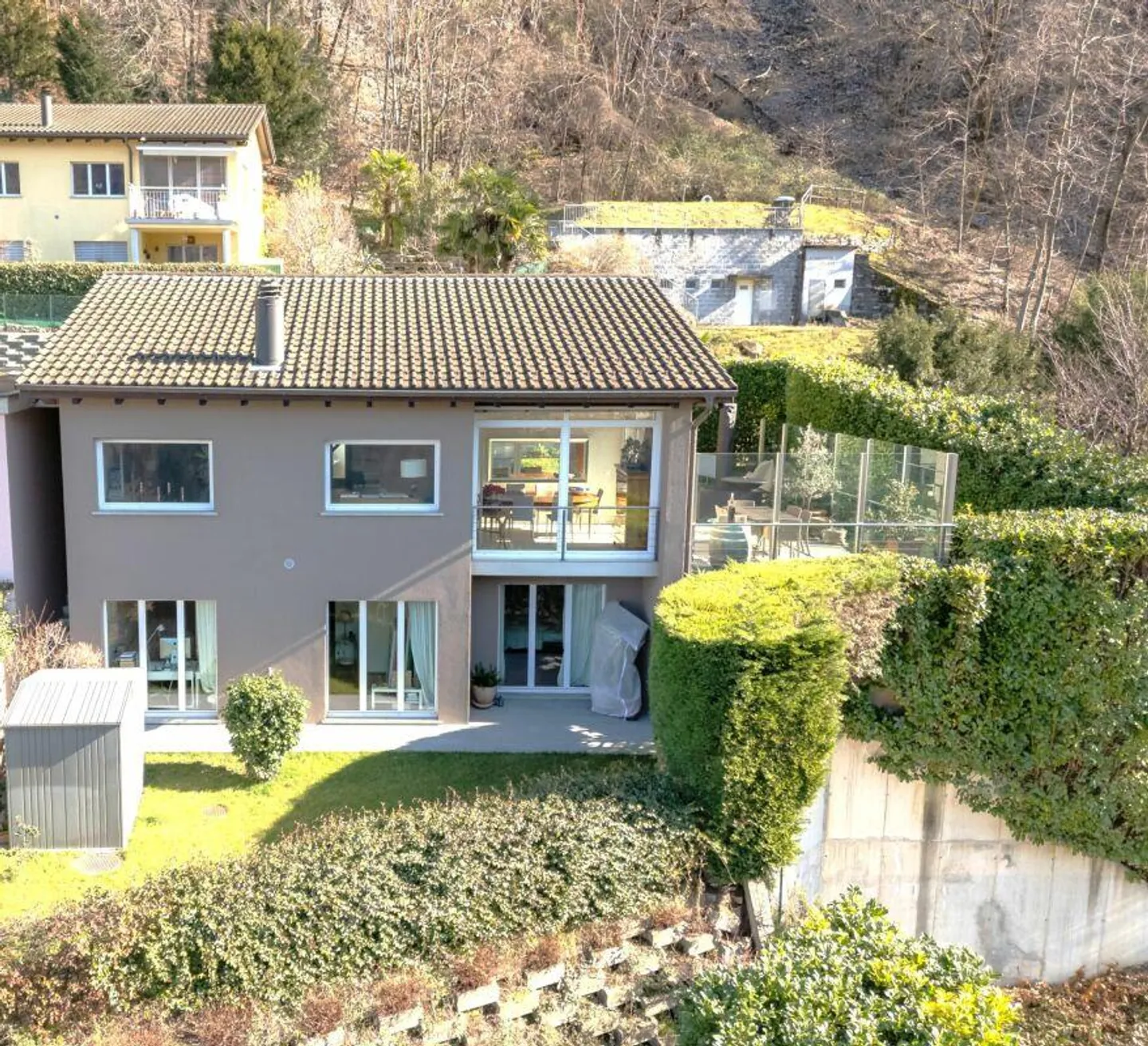 Casa esclusiva nel mezzo della natura con vista lago a 180° - Foto 2 di 17