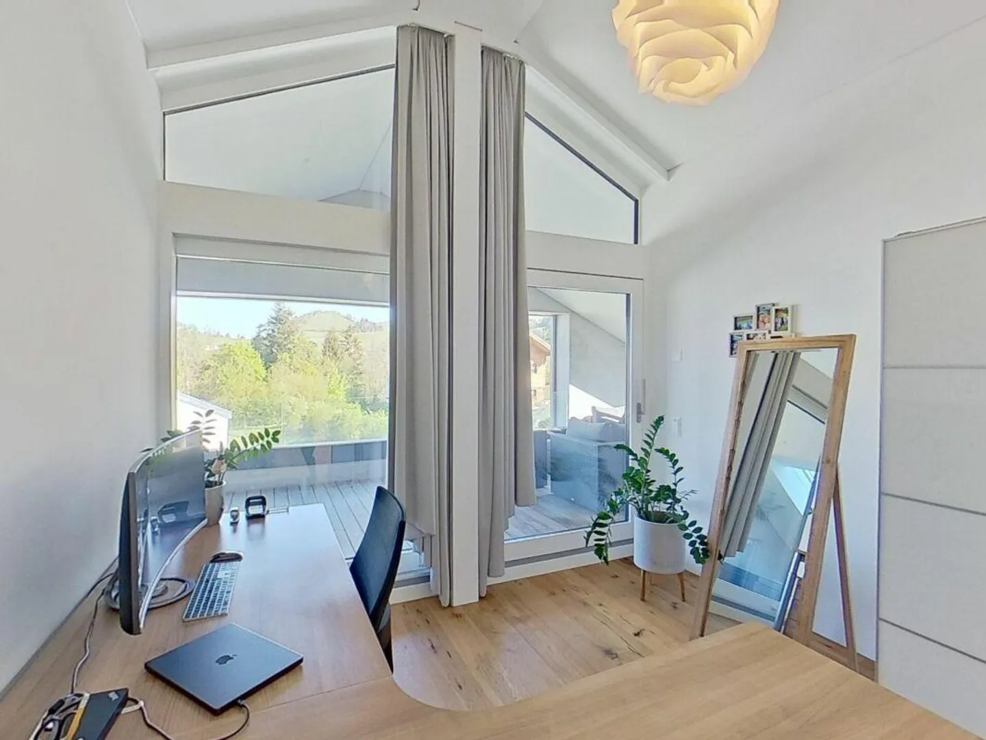 Exklusive Dachwohnung mit Aussicht - Foto 4 von 12