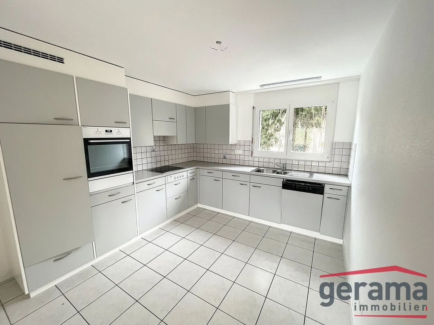 Schöne 4.5 Zimmerwohnung in Schmitten - Foto 1 von 5