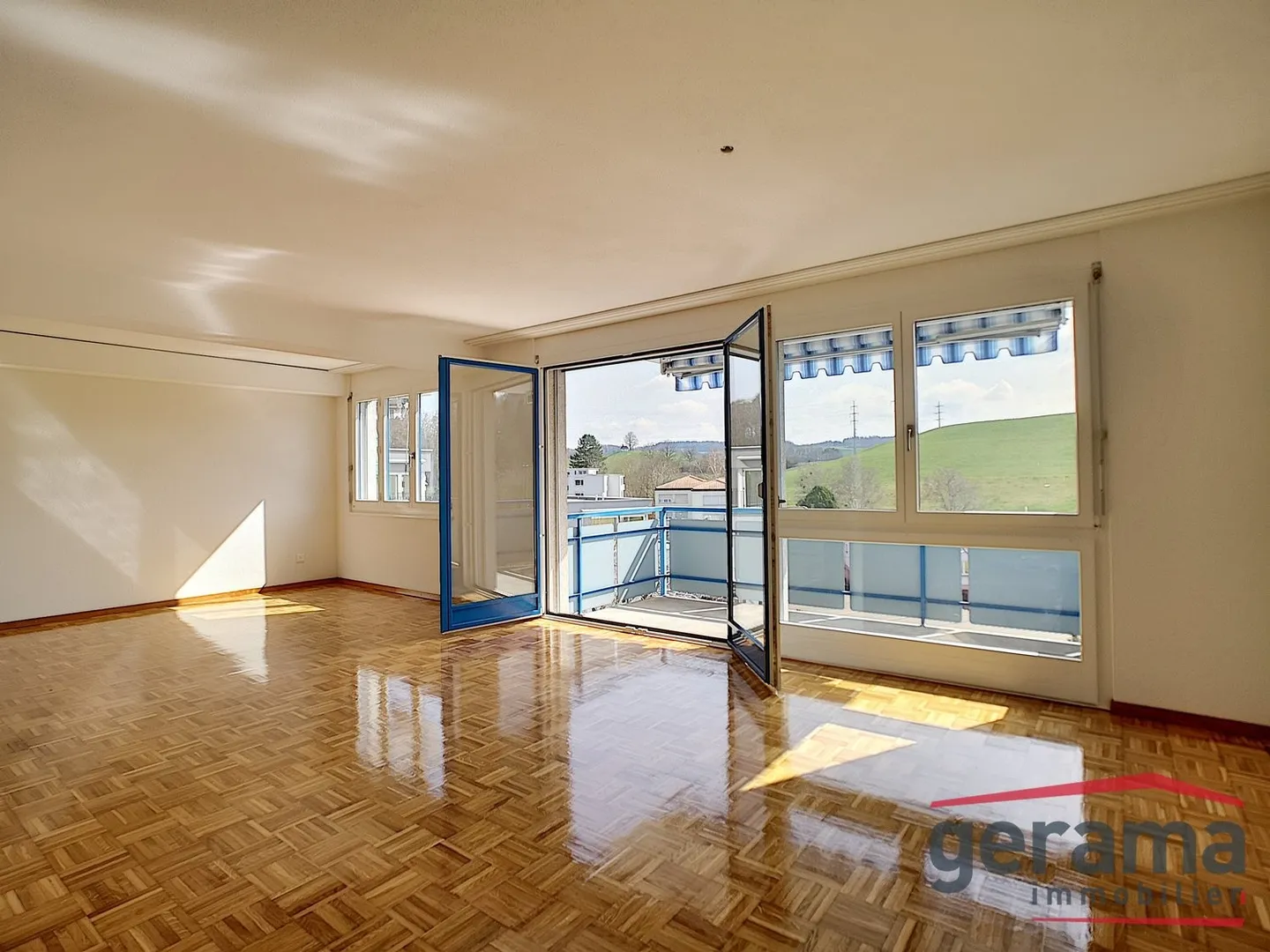 Schöne 4.5 Zimmerwohnung in Schmitten - Foto 3 von 5