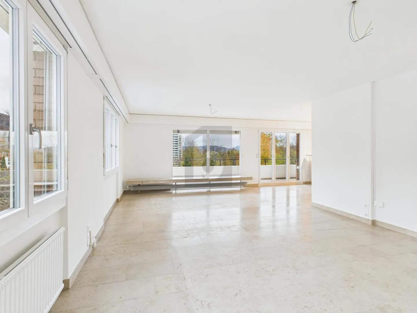 SPACIEUX, PREMIÈRE OCCUPATION APRÈS RÉNOVATION - Photo 3 sur 6