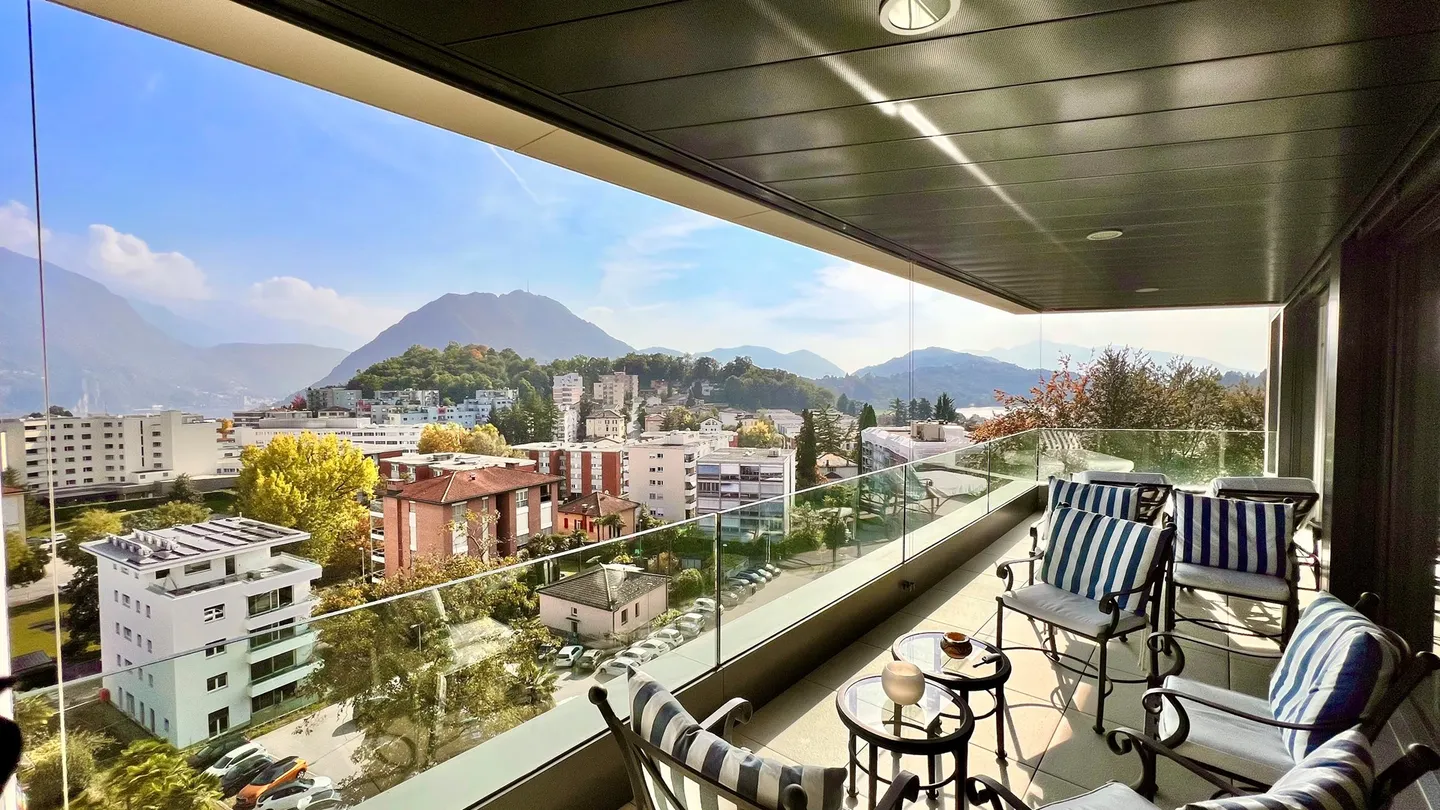 Penthouse mit Seeblick - Foto 1 von 14