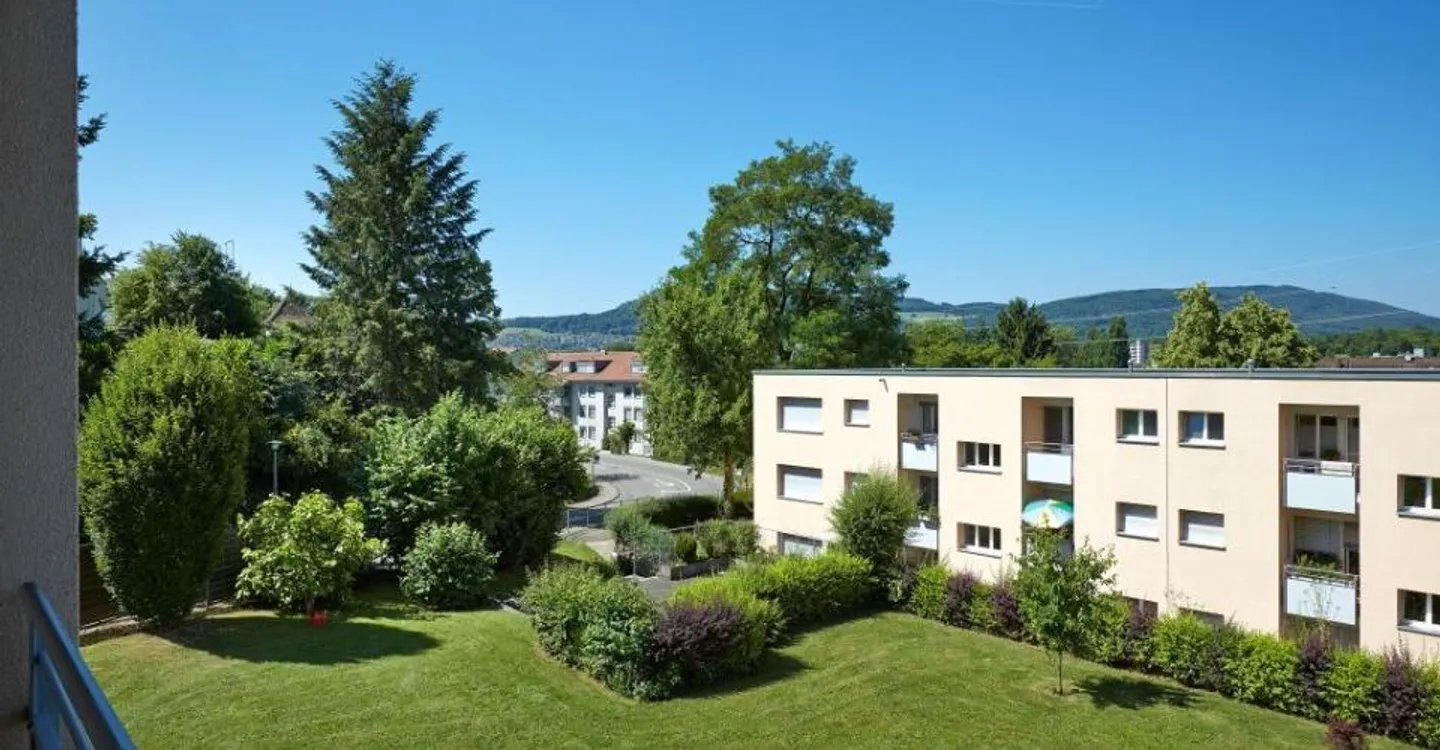 Bell'appartamento in un quartiere tranquillo - Vicino ai mezzi pubblici! - Foto 2 di 5