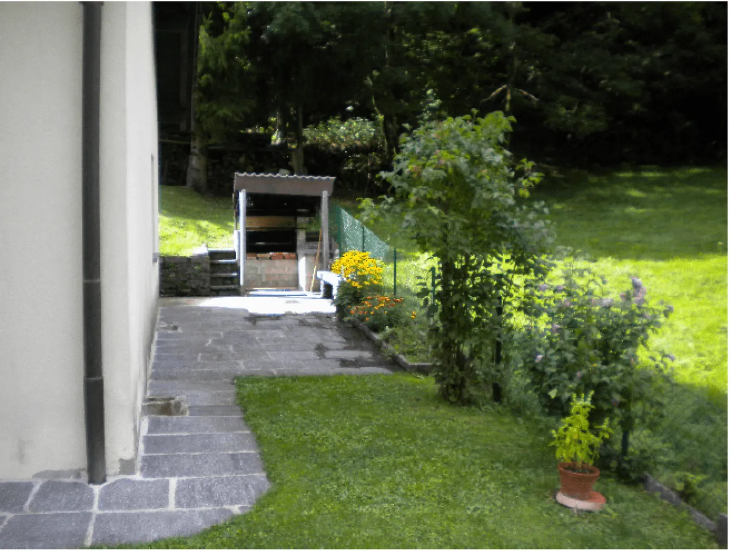 Casa con terreno - Foto 11 di 16