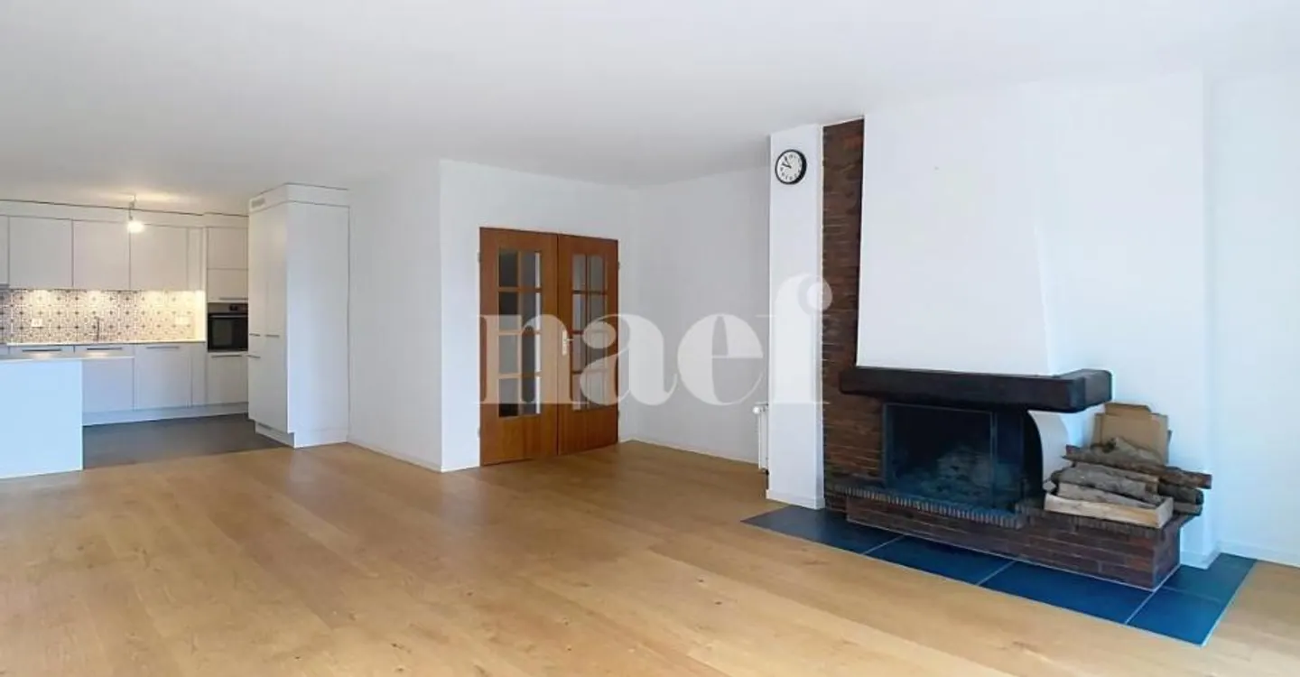 Maison de 5.5 pièces avec jardin - Foto 6 von 10