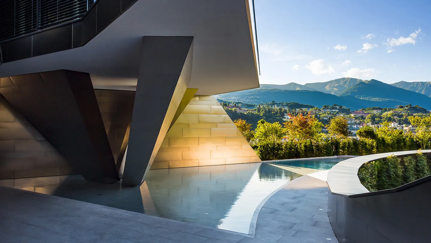 Appartamento di Lusso con Vista Lago - Foto 1 di 14