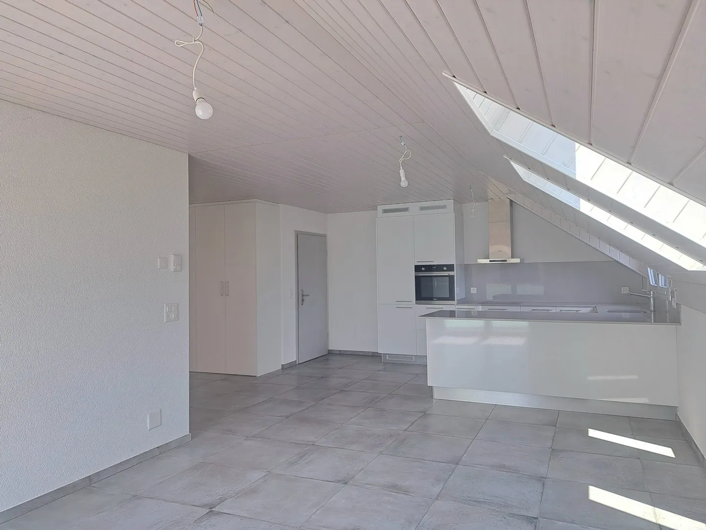 COLLEGE 20, 3,5-Zimmer-Wohnung in Wohngegend - Foto 3 von 10